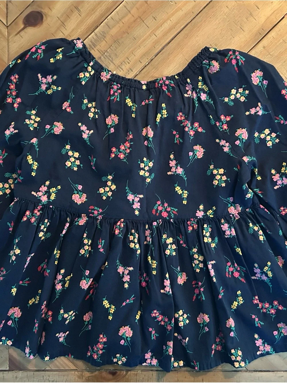 Old Navy Floral flowy top